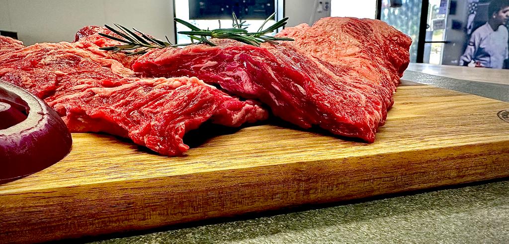 Wagyu Inside Skirt Steak MBS5 ($44.80/kg) Frozen (SOLD OUT)